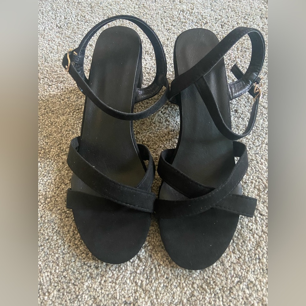 Black Sexy Suede Strappy Low Chunky Heel Size 5-6 women’s